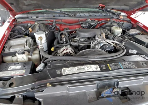 2003 Chevrolet S Truck S10 z USA, uszkodzony, nr VIN 1GCCT19X638285237